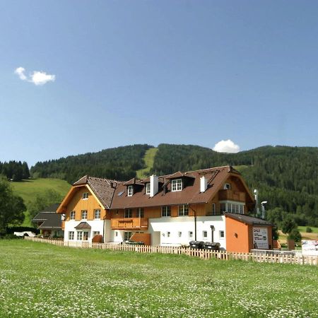 Apartment Close To Skiing Sankt Margarethen im Lungau Dış mekan fotoğraf